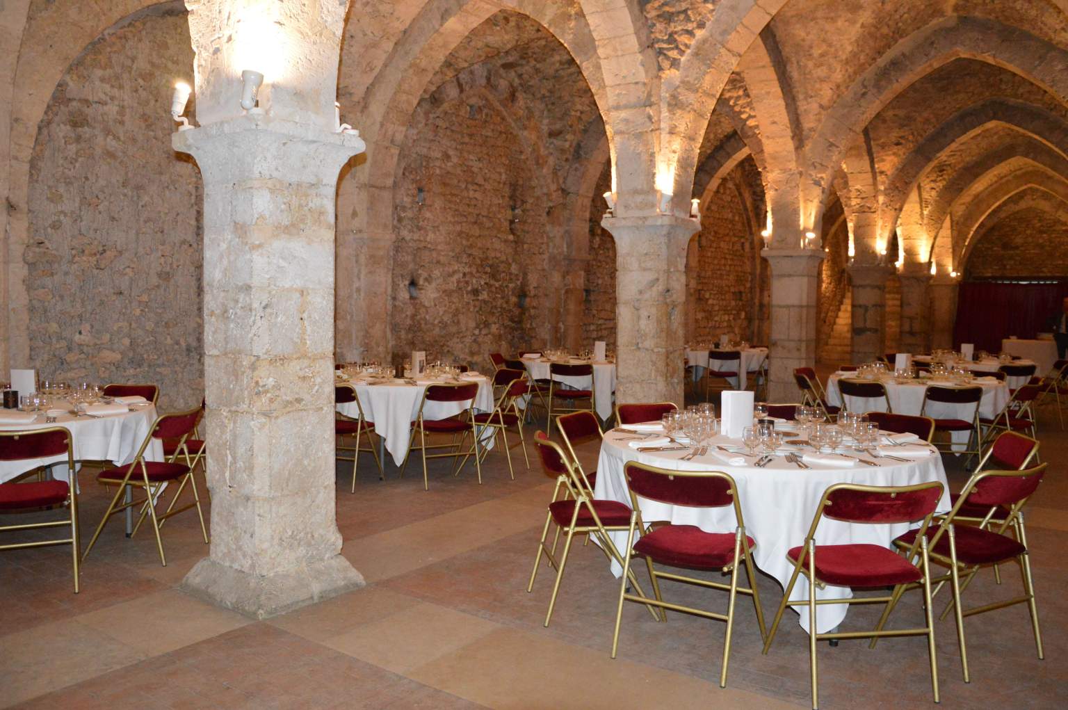 Salle du restaurant Seine et Marne, Provins